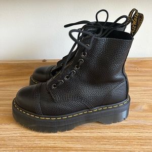 BRAND NEW Doc Martens Sinclair Platform